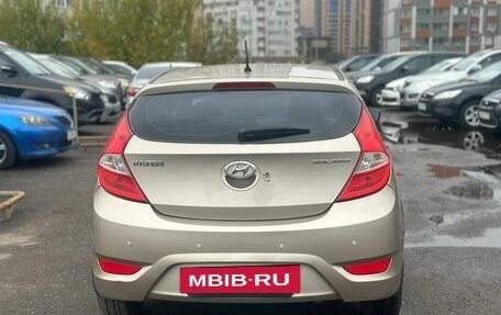 Hyundai Solaris II рестайлинг, 2012 год, 718 000 рублей, 5 фотография