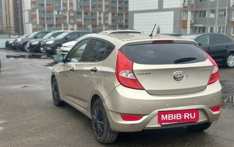 Hyundai Solaris II рестайлинг, 2012 год, 718 000 рублей, 3 фотография