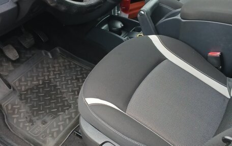 Renault Kangoo II рестайлинг, 2011 год, 715 000 рублей, 22 фотография