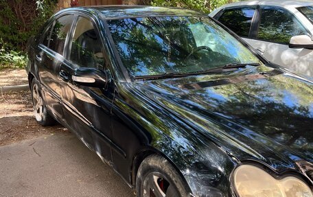 Mercedes-Benz C-Класс, 2002 год, 250 000 рублей, 3 фотография