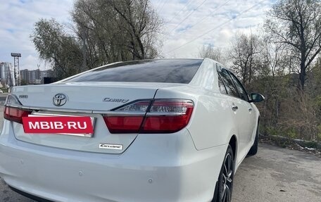 Toyota Camry, 2016 год, 2 075 000 рублей, 7 фотография