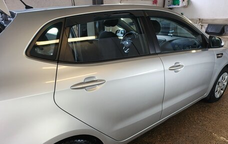 KIA Rio III рестайлинг, 2014 год, 850 000 рублей, 2 фотография