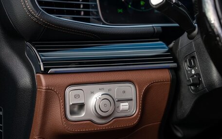 Mercedes-Benz GLE, 2025 год, 14 100 000 рублей, 21 фотография