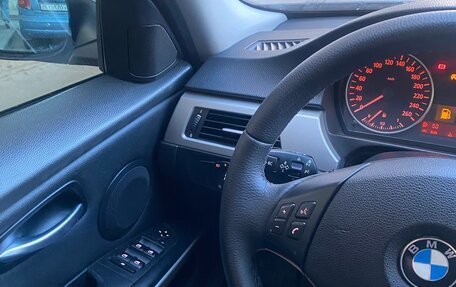 BMW 3 серия, 2006 год, 950 000 рублей, 15 фотография