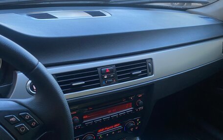 BMW 3 серия, 2006 год, 950 000 рублей, 13 фотография