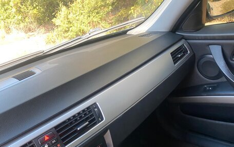 BMW 3 серия, 2006 год, 950 000 рублей, 8 фотография