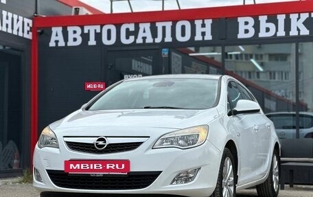 Opel Astra J, 2011 год, 719 000 рублей, 5 фотография