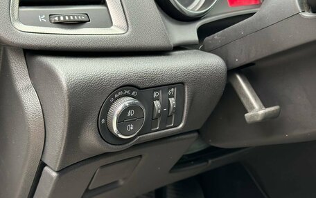 Opel Astra J, 2011 год, 719 000 рублей, 25 фотография