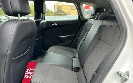 Opel Astra J, 2011 год, 719 000 рублей, 30 фотография