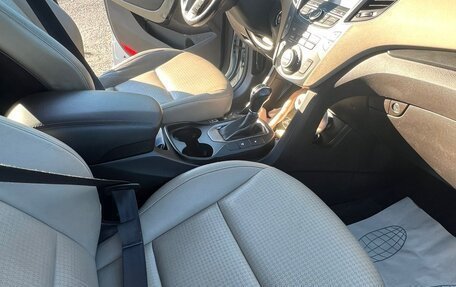 Hyundai Santa Fe III рестайлинг, 2014 год, 2 100 000 рублей, 13 фотография