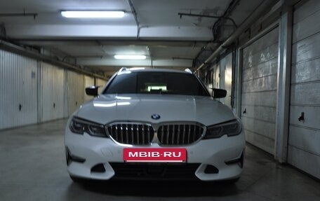 BMW 3 серия, 2019 год, 2 850 000 рублей, 4 фотография