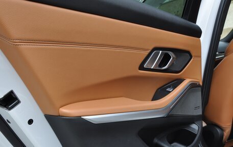 BMW 3 серия, 2019 год, 2 850 000 рублей, 20 фотография