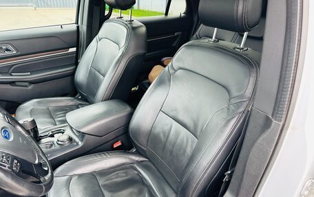 Ford Explorer VI, 2016 год, 2 500 000 рублей, 6 фотография