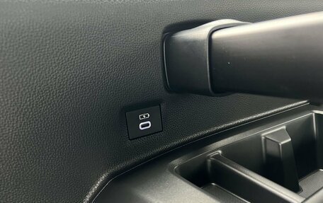 Toyota Land Cruiser Prado, 2025 год, 11 990 000 рублей, 34 фотография