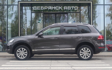 Volkswagen Touareg III, 2012 год, 2 000 000 рублей, 2 фотография