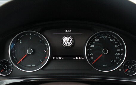 Volkswagen Touareg III, 2012 год, 2 000 000 рублей, 17 фотография