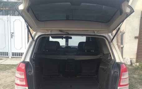 Opel Zafira B, 2010 год, 769 000 рублей, 9 фотография