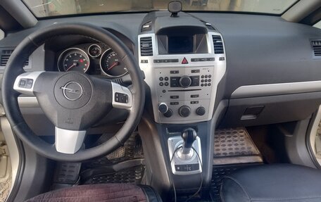 Opel Zafira B, 2010 год, 769 000 рублей, 16 фотография