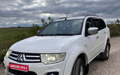 Mitsubishi Pajero Sport II рестайлинг, 2014 год, 1 650 000 рублей, 2 фотография