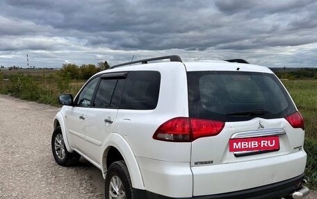 Mitsubishi Pajero Sport II рестайлинг, 2014 год, 1 650 000 рублей, 4 фотография