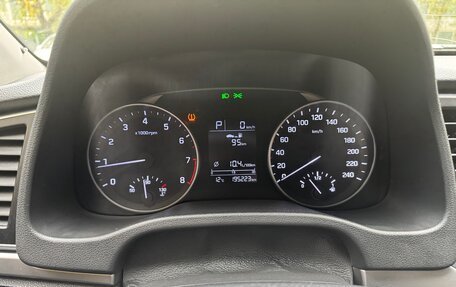 Hyundai Elantra VI рестайлинг, 2016 год, 1 030 000 рублей, 8 фотография