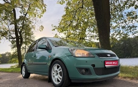 Ford Fiesta, 2006 год, 450 000 рублей, 1 фотография