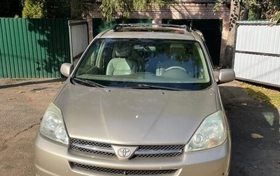Toyota Sienna II рестайлинг, 2004 год, 1 100 000 рублей, 1 фотография