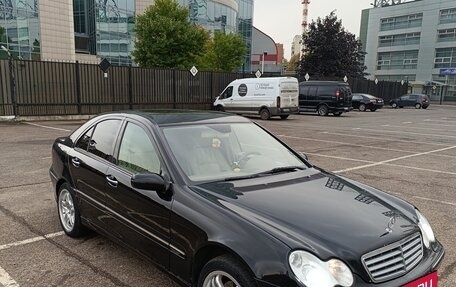 Mercedes-Benz C-Класс, 2005 год, 850 000 рублей, 6 фотография