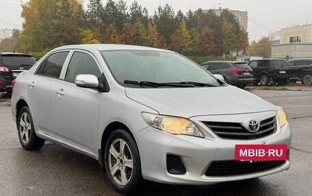 Toyota Corolla, 2011 год, 550 000 рублей, 3 фотография