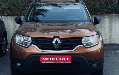 Renault Duster, 2021 год, 1 800 000 рублей, 2 фотография
