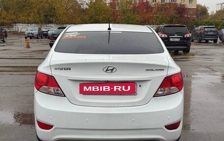 Hyundai Solaris II рестайлинг, 2012 год, 650 000 рублей, 4 фотография