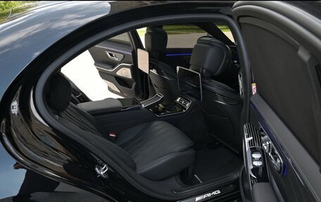 Mercedes-Benz S-Класс AMG, 2023 год, 25 000 000 рублей, 18 фотография