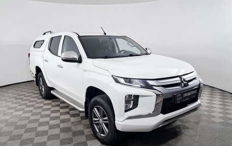 Mitsubishi L200 IV рестайлинг, 2021 год, 2 535 000 рублей, 7 фотография