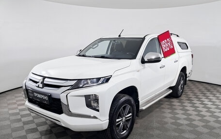 Mitsubishi L200 IV рестайлинг, 2021 год, 2 535 000 рублей, 5 фотография