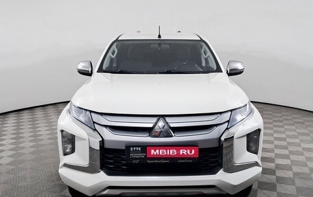 Mitsubishi L200 IV рестайлинг, 2021 год, 2 535 000 рублей, 6 фотография