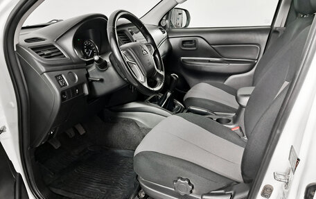 Mitsubishi L200 IV рестайлинг, 2021 год, 2 535 000 рублей, 20 фотография