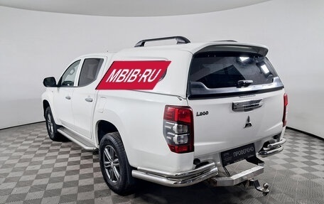 Mitsubishi L200 IV рестайлинг, 2021 год, 2 535 000 рублей, 11 фотография