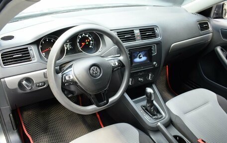 Volkswagen Jetta VI, 2016 год, 1 090 000 рублей, 9 фотография