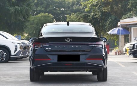 Hyundai Elantra, 2023 год, 2 220 000 рублей, 8 фотография