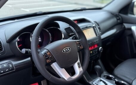 KIA Sorento II рестайлинг, 2012 год, 1 330 000 рублей, 22 фотография