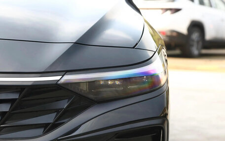 Hyundai Elantra, 2023 год, 2 220 000 рублей, 26 фотография
