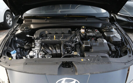Hyundai Elantra, 2023 год, 2 220 000 рублей, 30 фотография