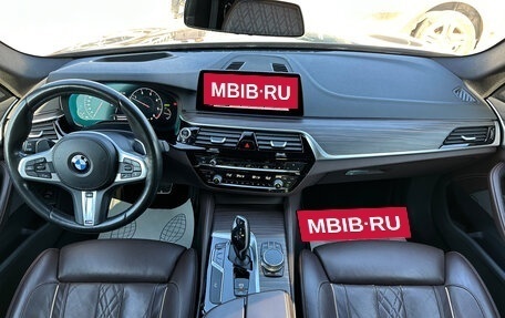 BMW 5 серия, 2019 год, 3 950 000 рублей, 15 фотография