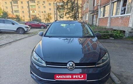 Volkswagen Golf VII, 2018 год, 1 400 000 рублей, 9 фотография