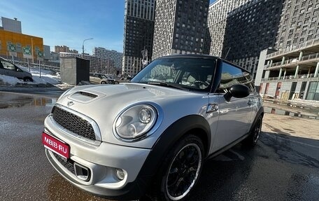 MINI Hatch, 2011 год, 1 480 000 рублей, 1 фотография