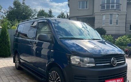 Volkswagen Transporter T6 рестайлинг, 2018 год, 3 550 000 рублей, 15 фотография