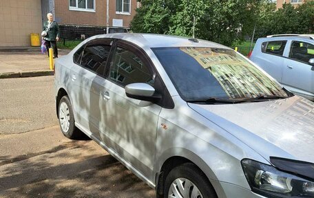 Volkswagen Polo VI (EU Market), 2012 год, 750 000 рублей, 3 фотография