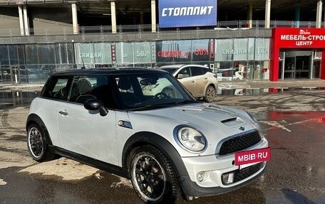 MINI Hatch, 2011 год, 1 480 000 рублей, 3 фотография