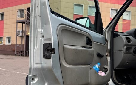 Renault Kangoo II рестайлинг, 2006 год, 255 000 рублей, 10 фотография