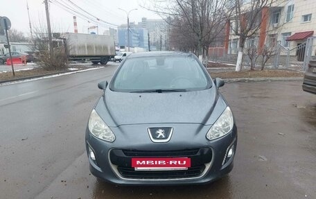 Peugeot 308 II, 2011 год, 590 000 рублей, 2 фотография
